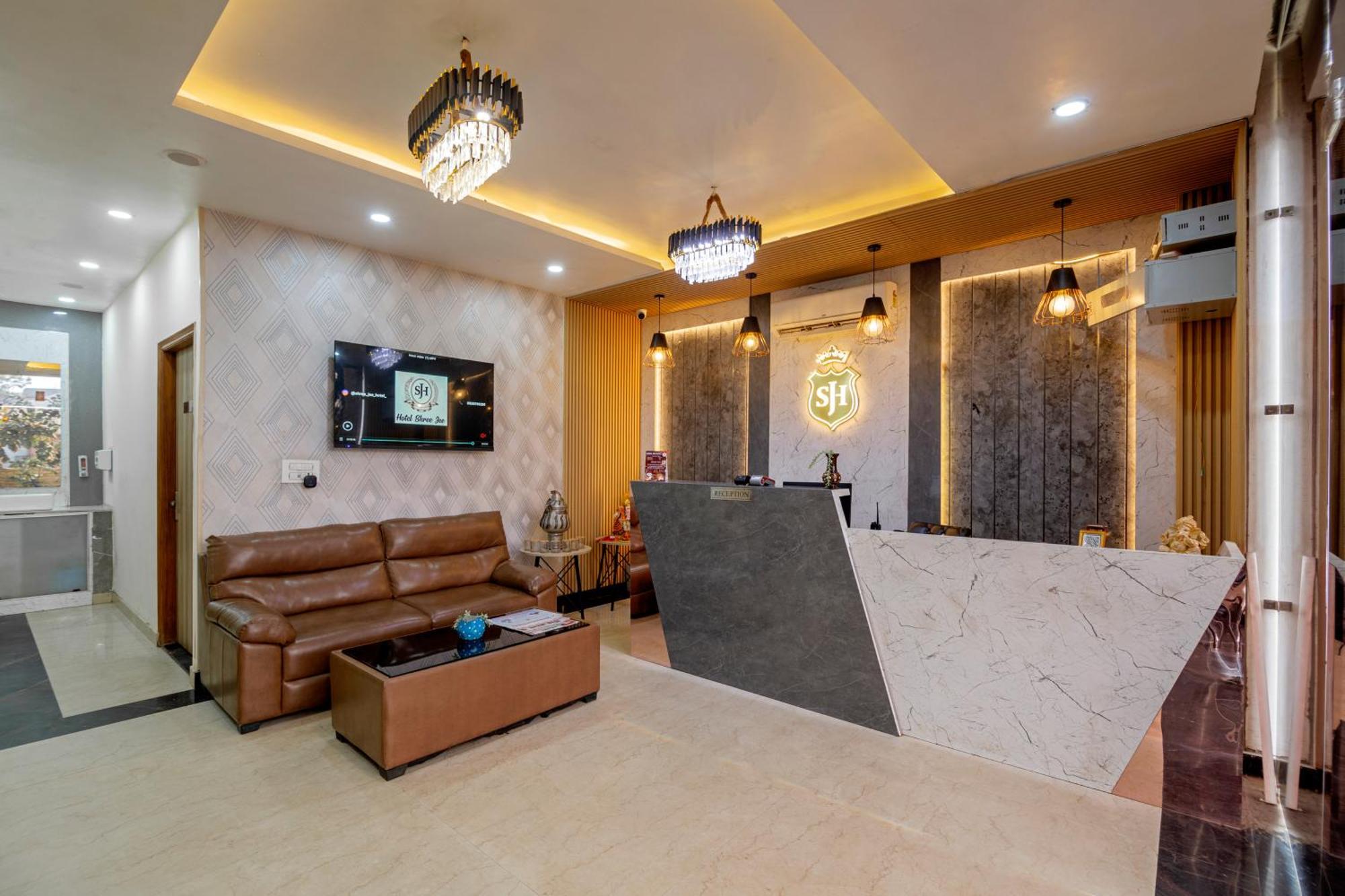 Shree Jee Hotel - Nit Faridabad Exterior foto